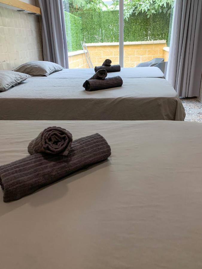 קלפה Apartamentos La Ruta מראה חיצוני תמונה
