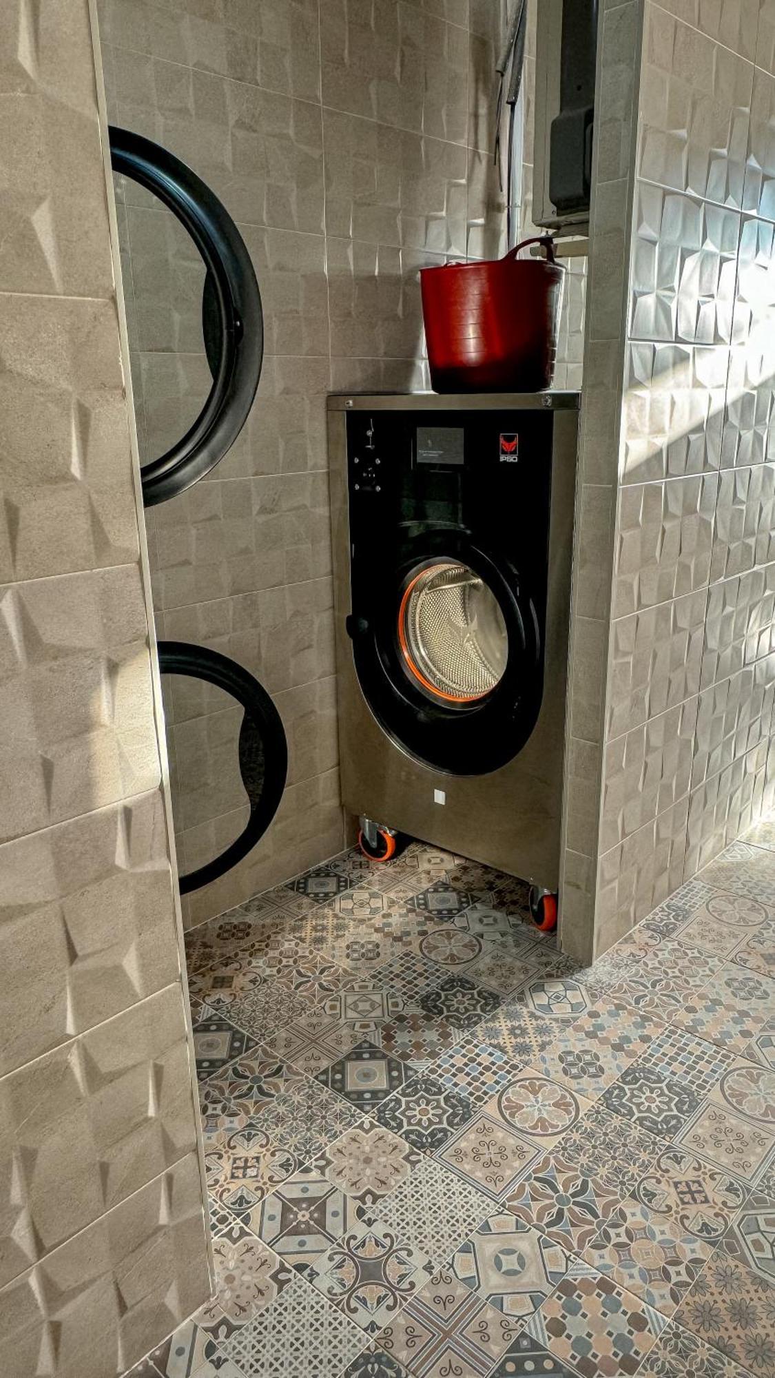 קלפה Apartamentos La Ruta מראה חיצוני תמונה