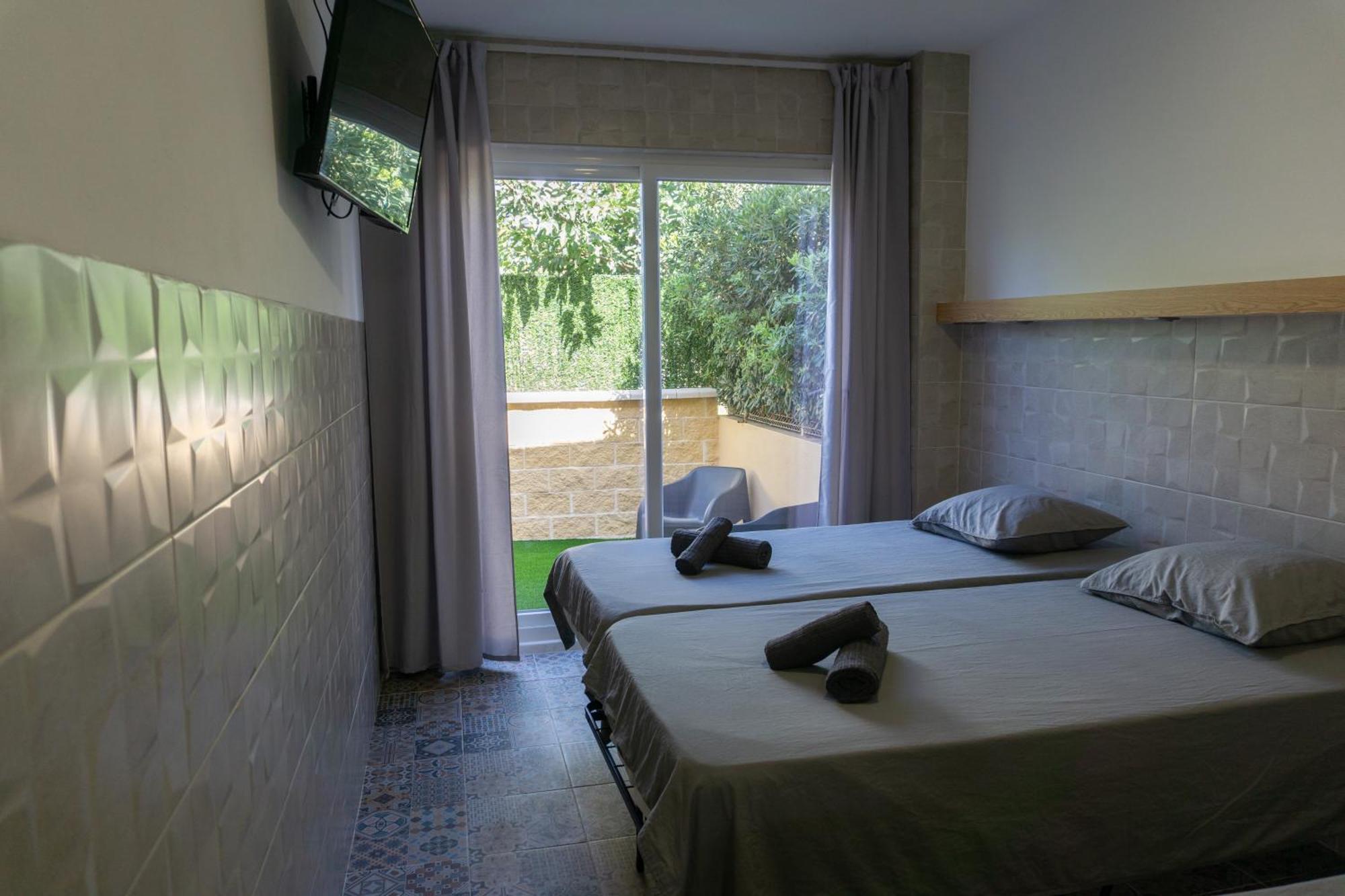קלפה Apartamentos La Ruta מראה חיצוני תמונה