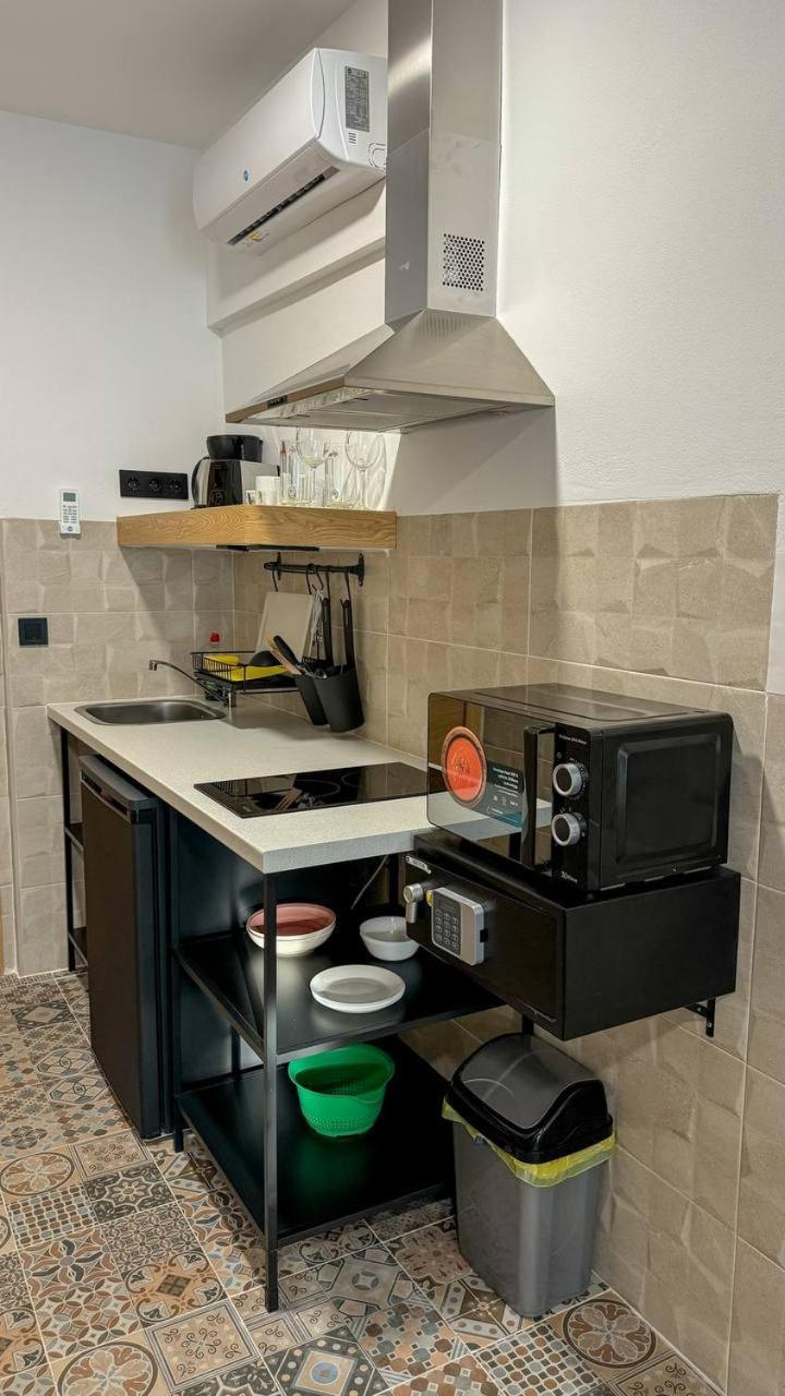 קלפה Apartamentos La Ruta מראה חיצוני תמונה