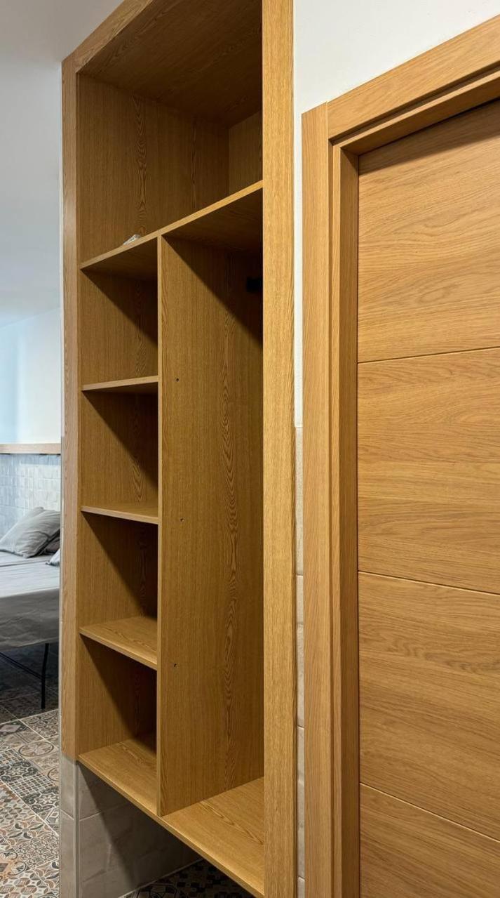 קלפה Apartamentos La Ruta מראה חיצוני תמונה